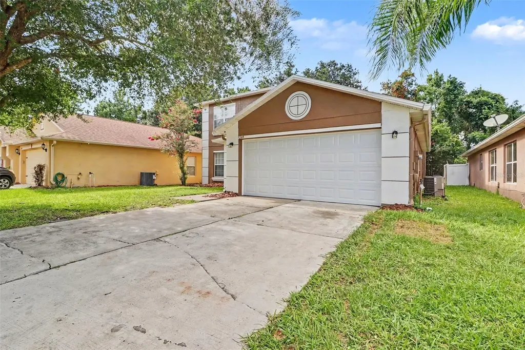 1544 Algonkin Loop Orlando FL 32828