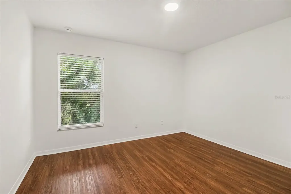 1544 Algonkin Loop Orlando FL 32828