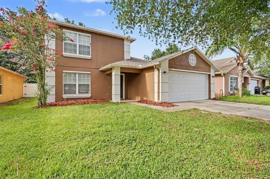 1544 Algonkin Loop Orlando FL 32828