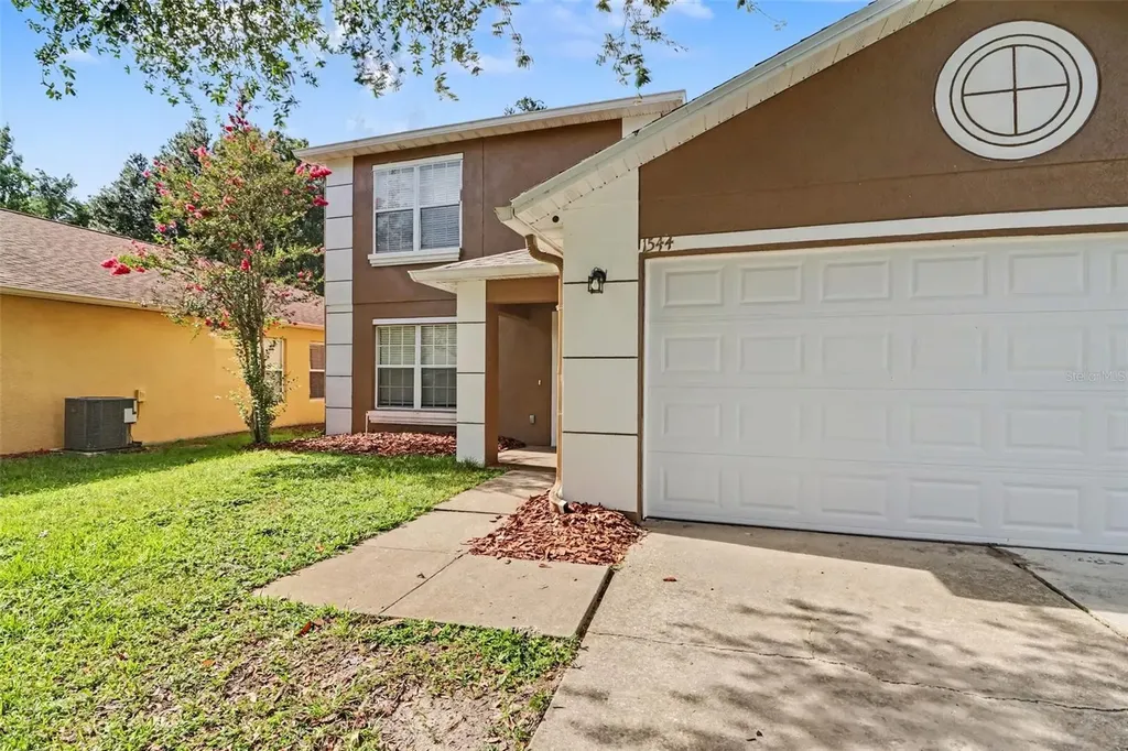 1544 Algonkin Loop Orlando FL 32828