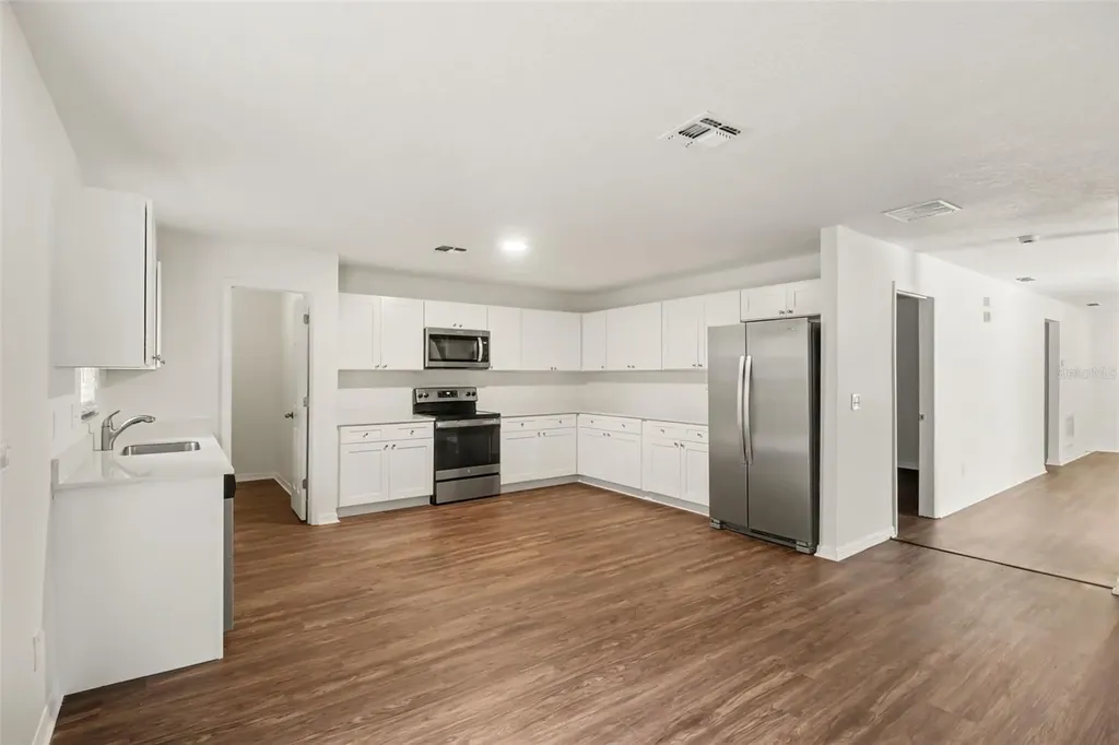 1544 Algonkin Loop Orlando FL 32828