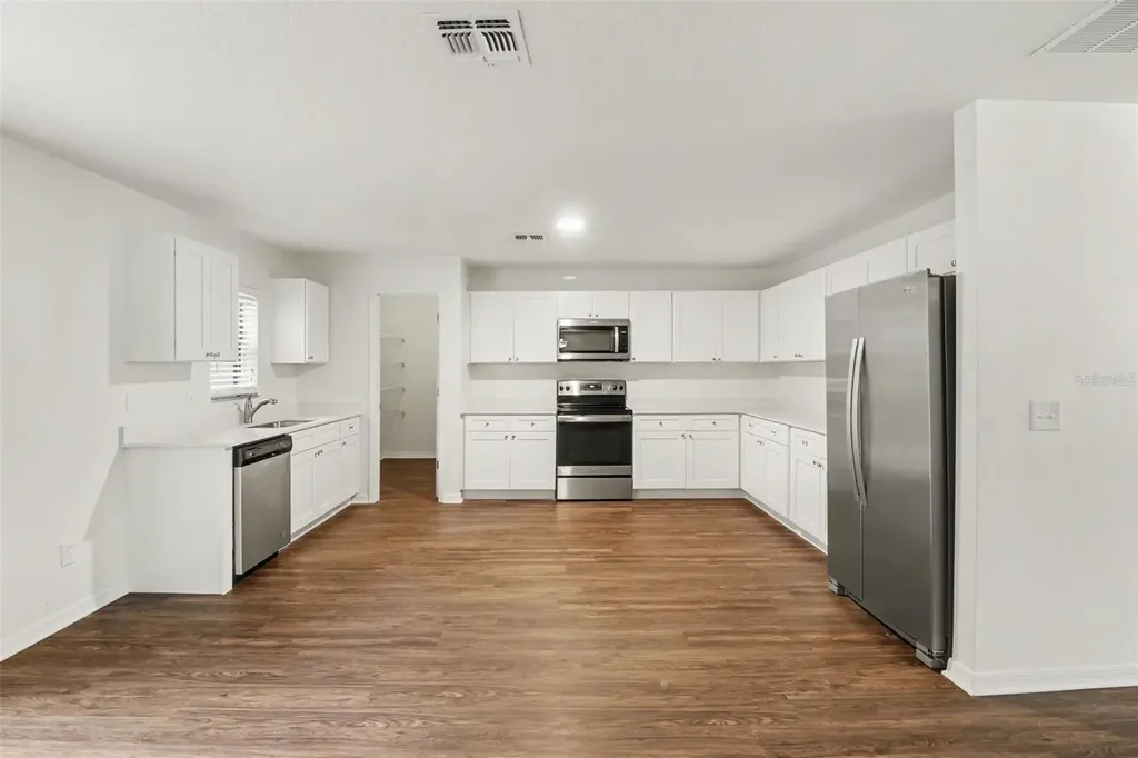 1544 Algonkin Loop Orlando FL 32828