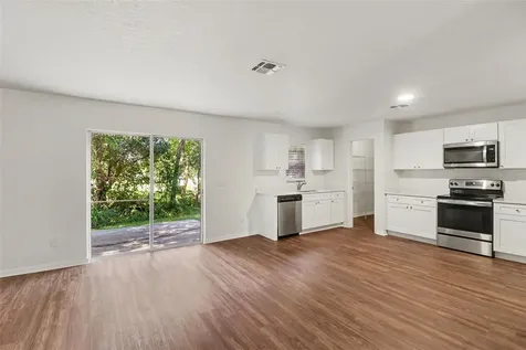 1544 Algonkin Loop Orlando FL 32828