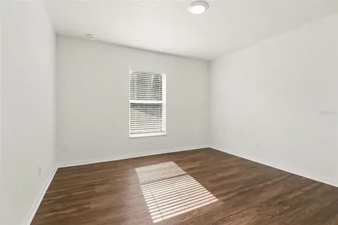 1544 Algonkin Loop Orlando FL 32828