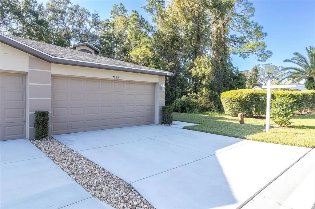 7715 Dawson Creek Lane New Port Richey FL 34654