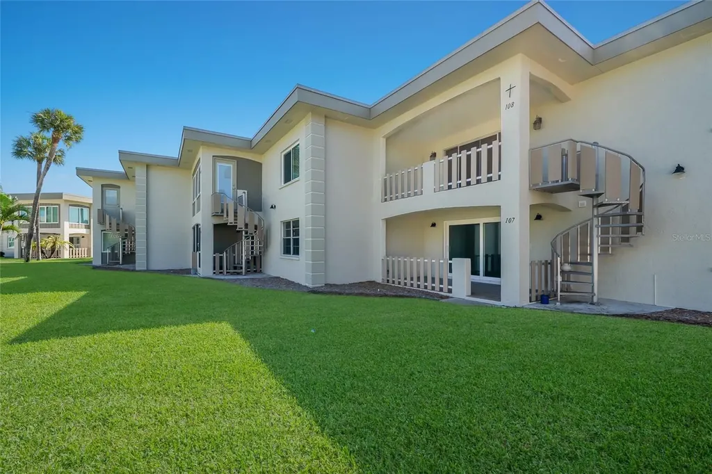 6300 Flotilla Drive Bradenton Beach FL 34217