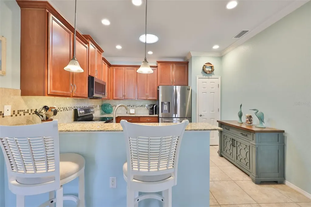5527 Sunset Falls Drive Apollo Beach FL 33572