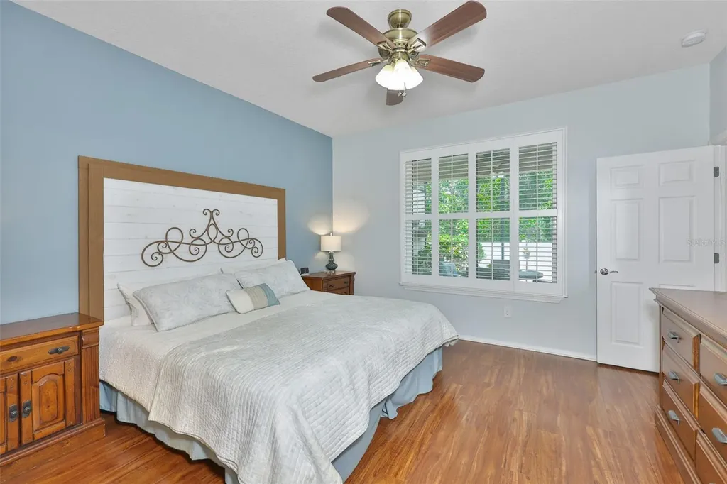 5527 Sunset Falls Drive Apollo Beach FL 33572