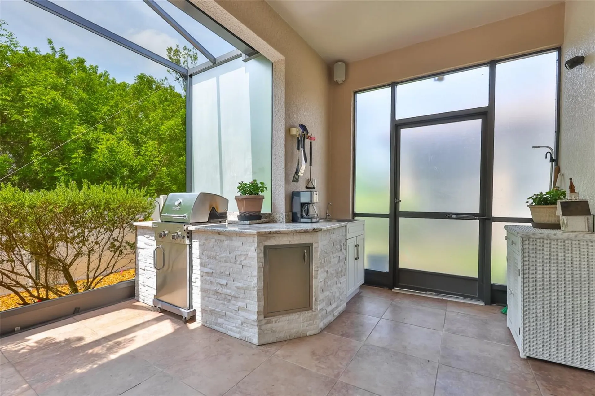 5527 Sunset Falls Drive Apollo Beach FL 33572