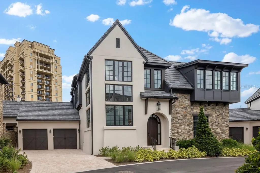 10335 Winter Sparkle Circle Golden Oak FL 32836