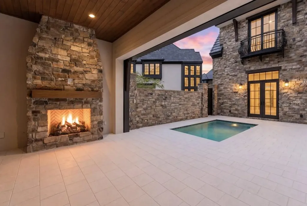 10335 Winter Sparkle Circle Golden Oak FL 32836