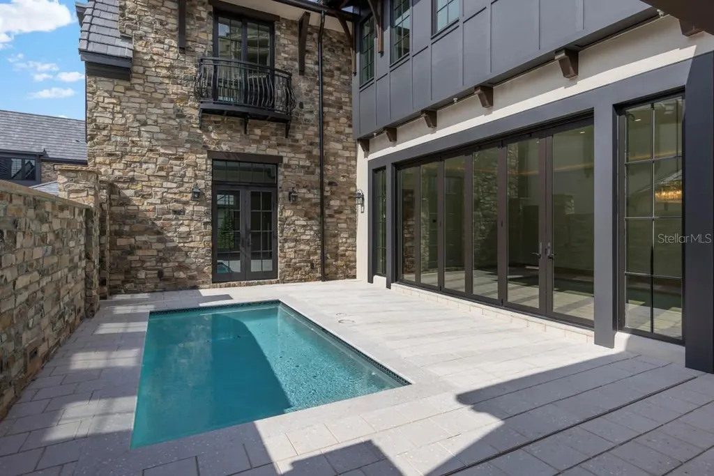 10335 Winter Sparkle Circle Golden Oak FL 32836