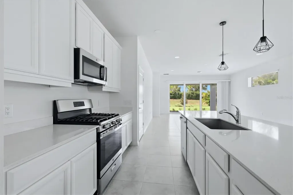 8113 Sternway Road Sarasota FL 34240