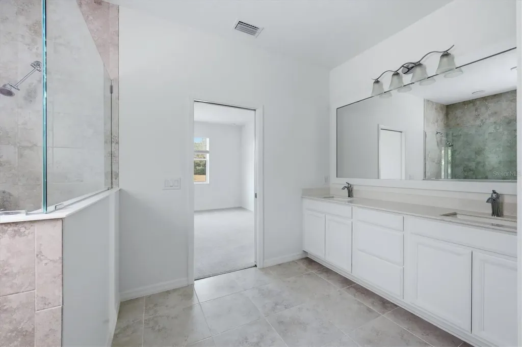 8113 Sternway Road Sarasota FL 34240