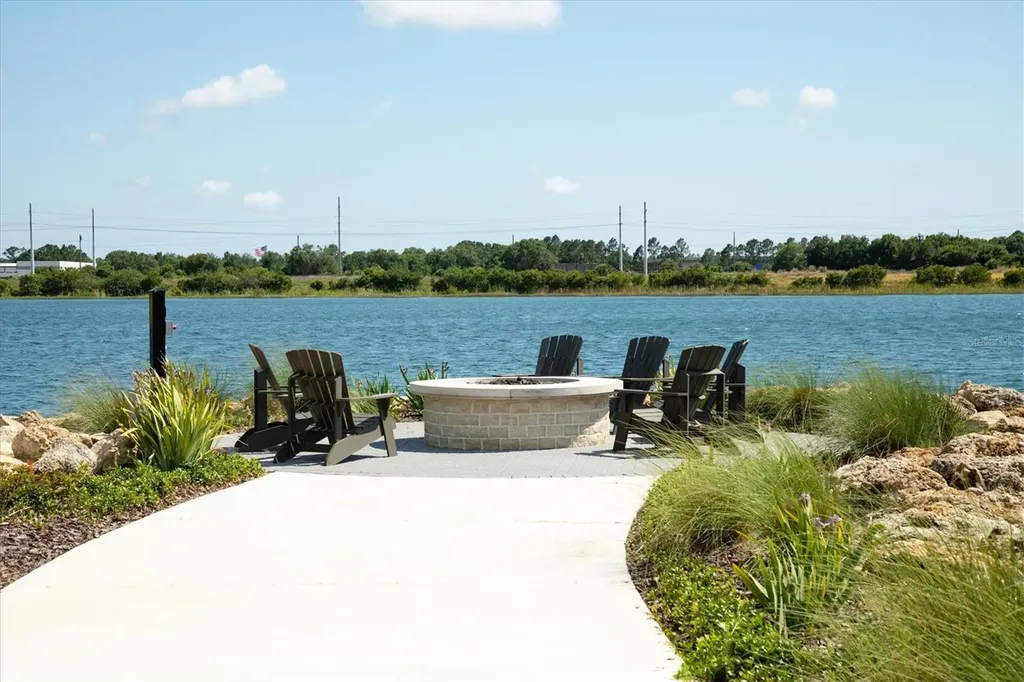 8113 Sternway Road Sarasota FL 34240