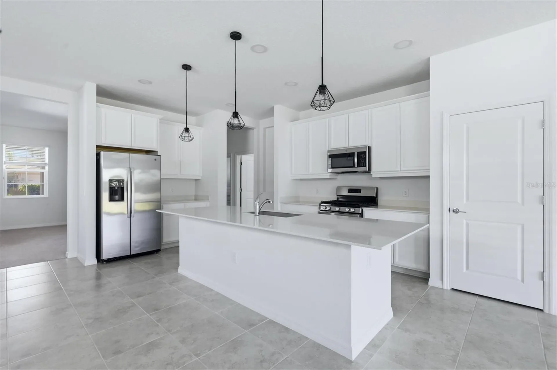 8113 Sternway Road Sarasota FL 34240