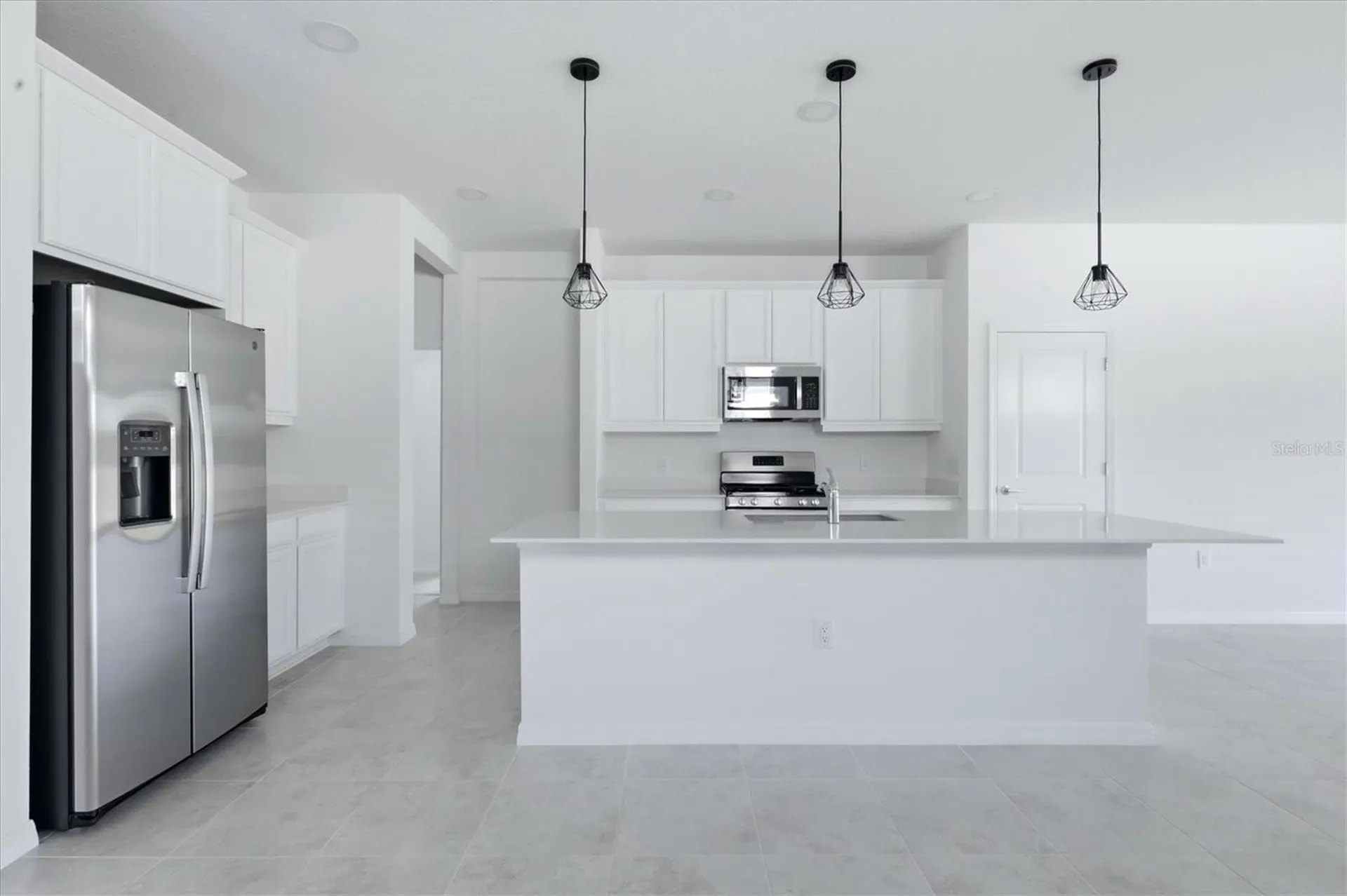 8113 Sternway Road Sarasota FL 34240