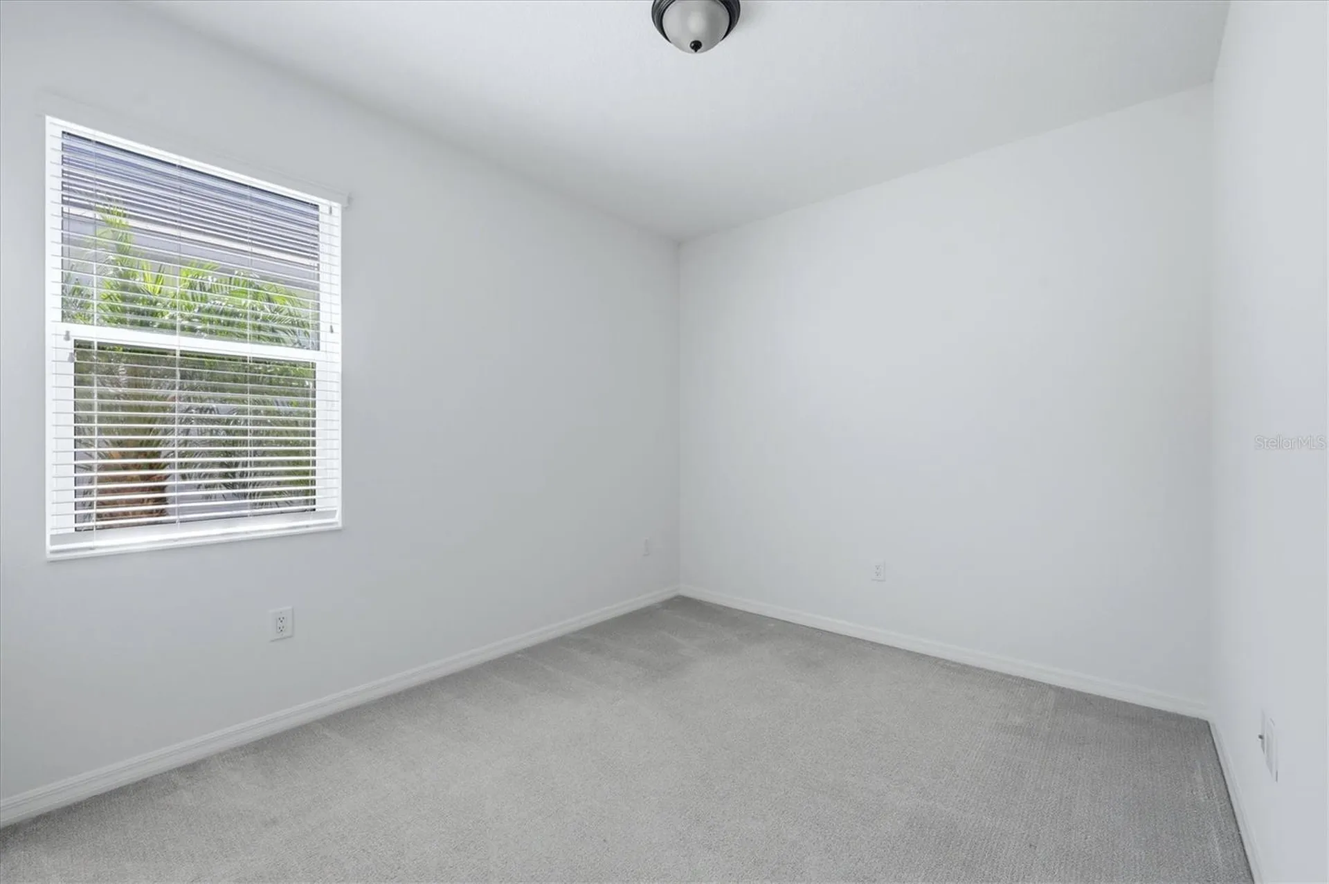 8113 Sternway Road Sarasota FL 34240