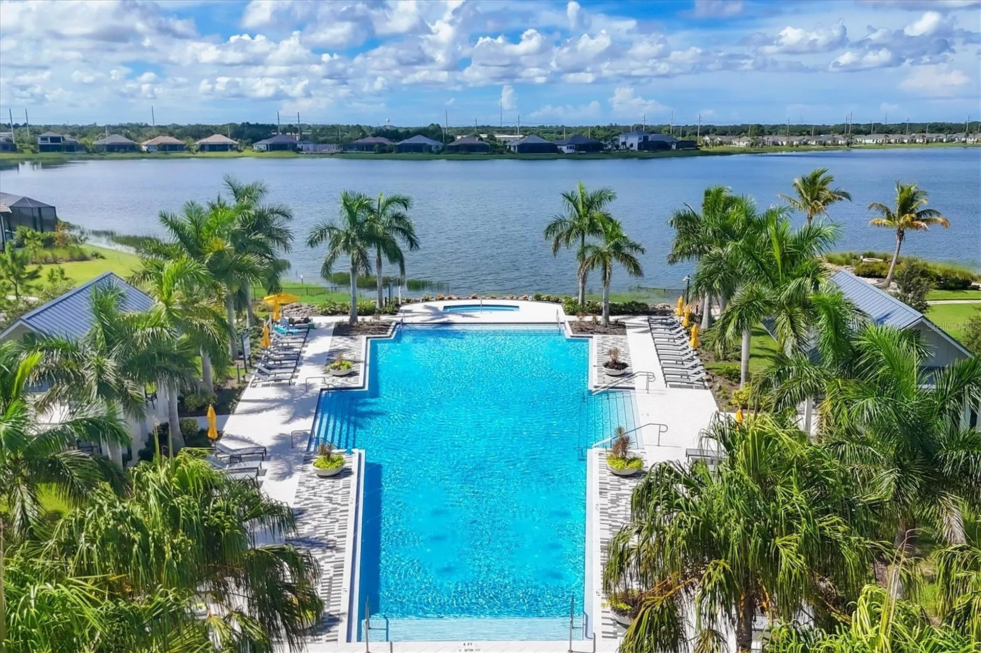 8113 Sternway Road Sarasota FL 34240
