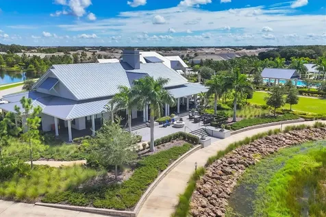 8113 Sternway Road Sarasota FL 34240