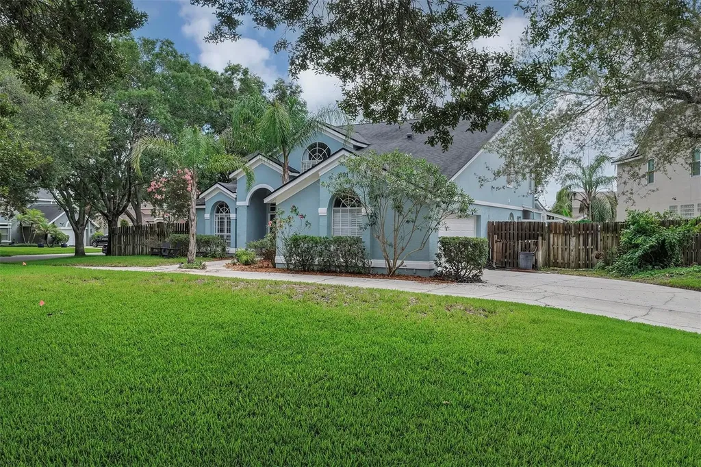 601 Red Maple Court Oviedo FL 32765