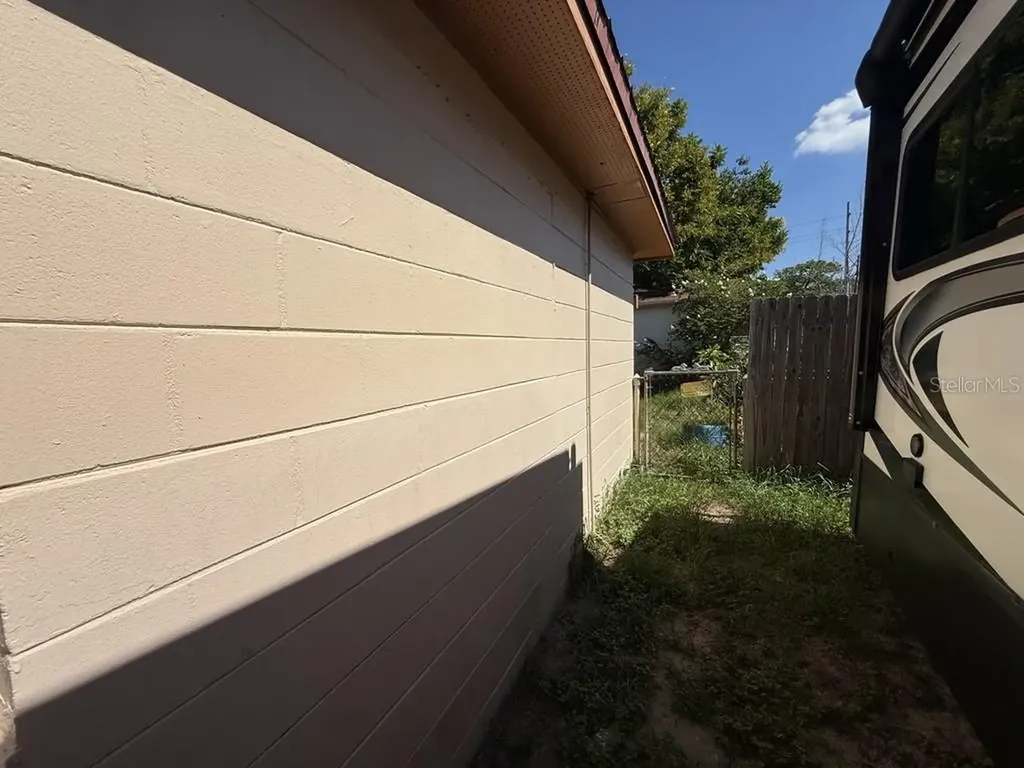 1814 Heather Avenue Tampa FL 33612