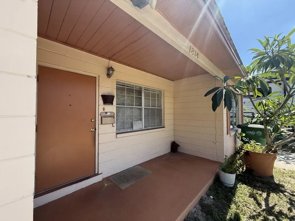 1814 Heather Avenue Tampa FL 33612