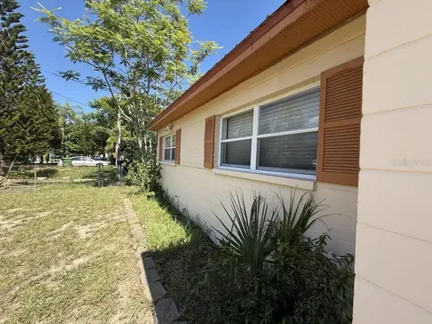 1814 Heather Avenue Tampa FL 33612