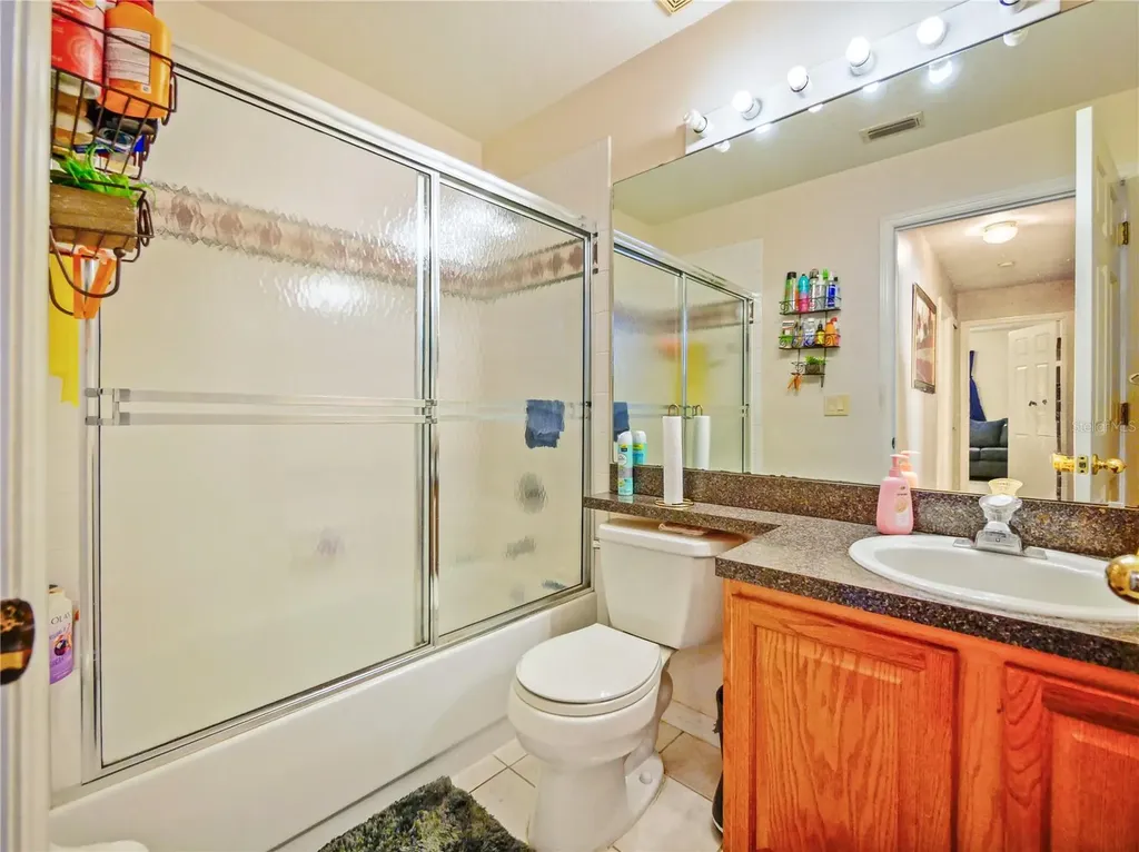4856 Robbins Avenue Orlando FL 32808