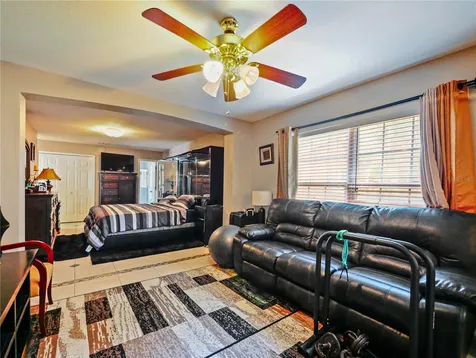 4856 Robbins Avenue Orlando FL 32808
