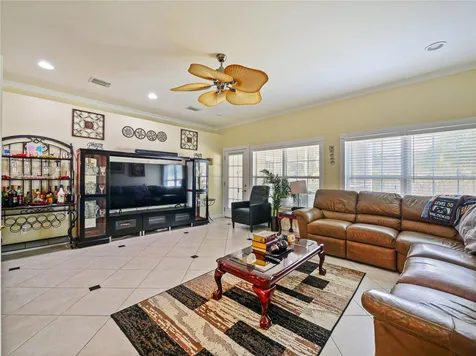 4856 Robbins Avenue Orlando FL 32808