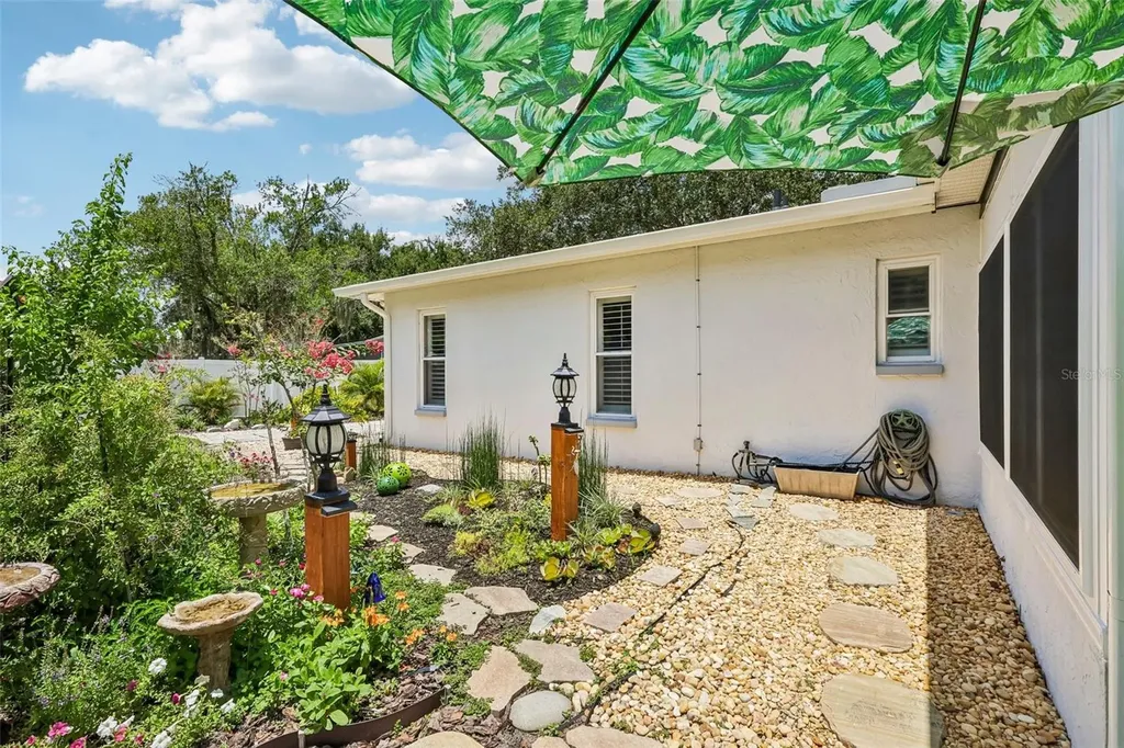 14309 Brentwood Drive Tampa FL 33618