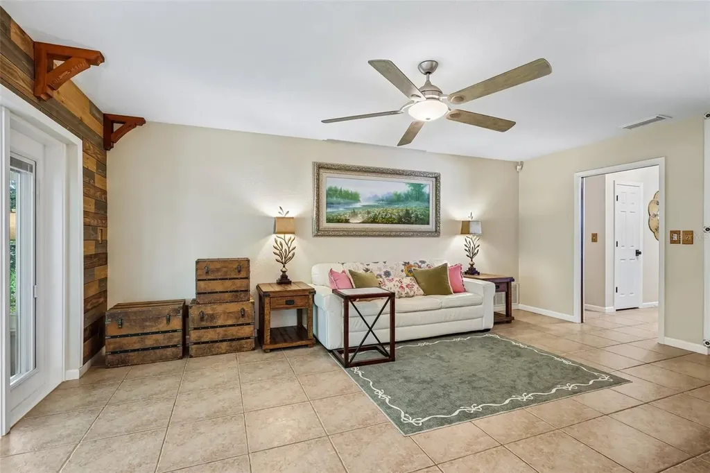 14309 Brentwood Drive Tampa FL 33618
