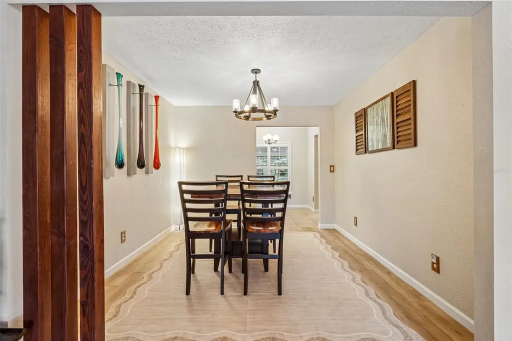 14309 Brentwood Drive Tampa FL 33618