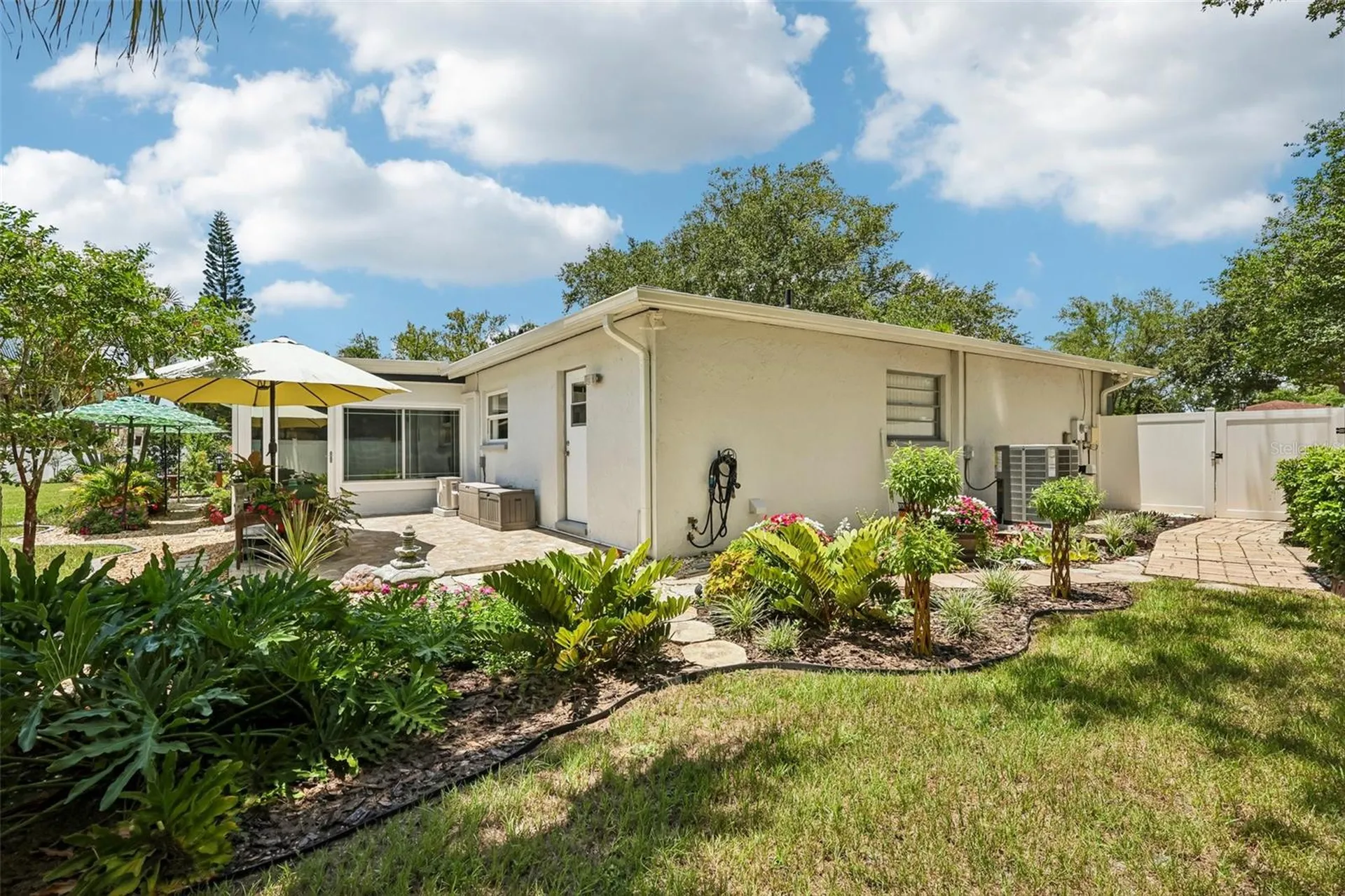 14309 Brentwood Drive Tampa FL 33618
