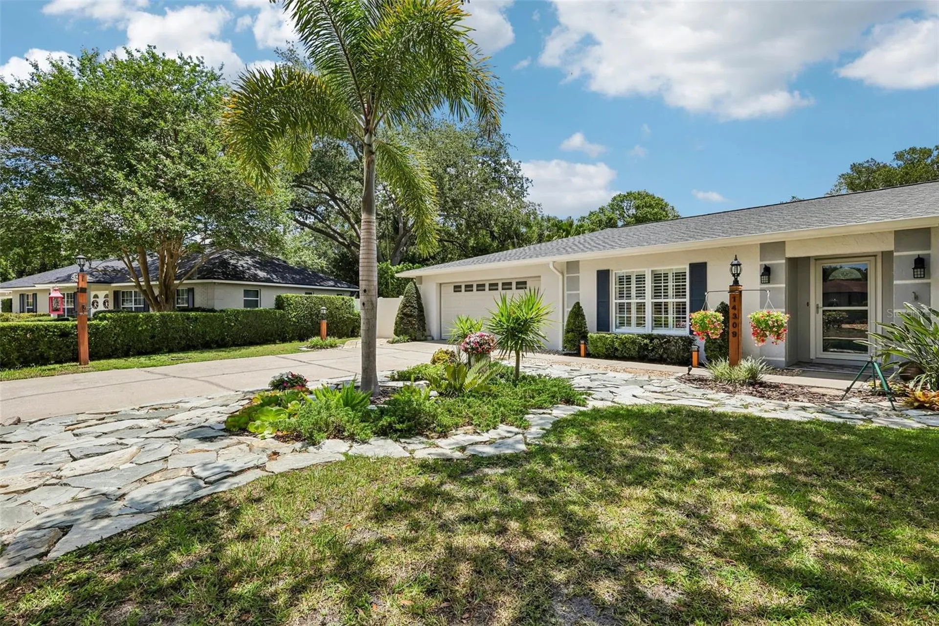 14309 Brentwood Drive Tampa FL 33618