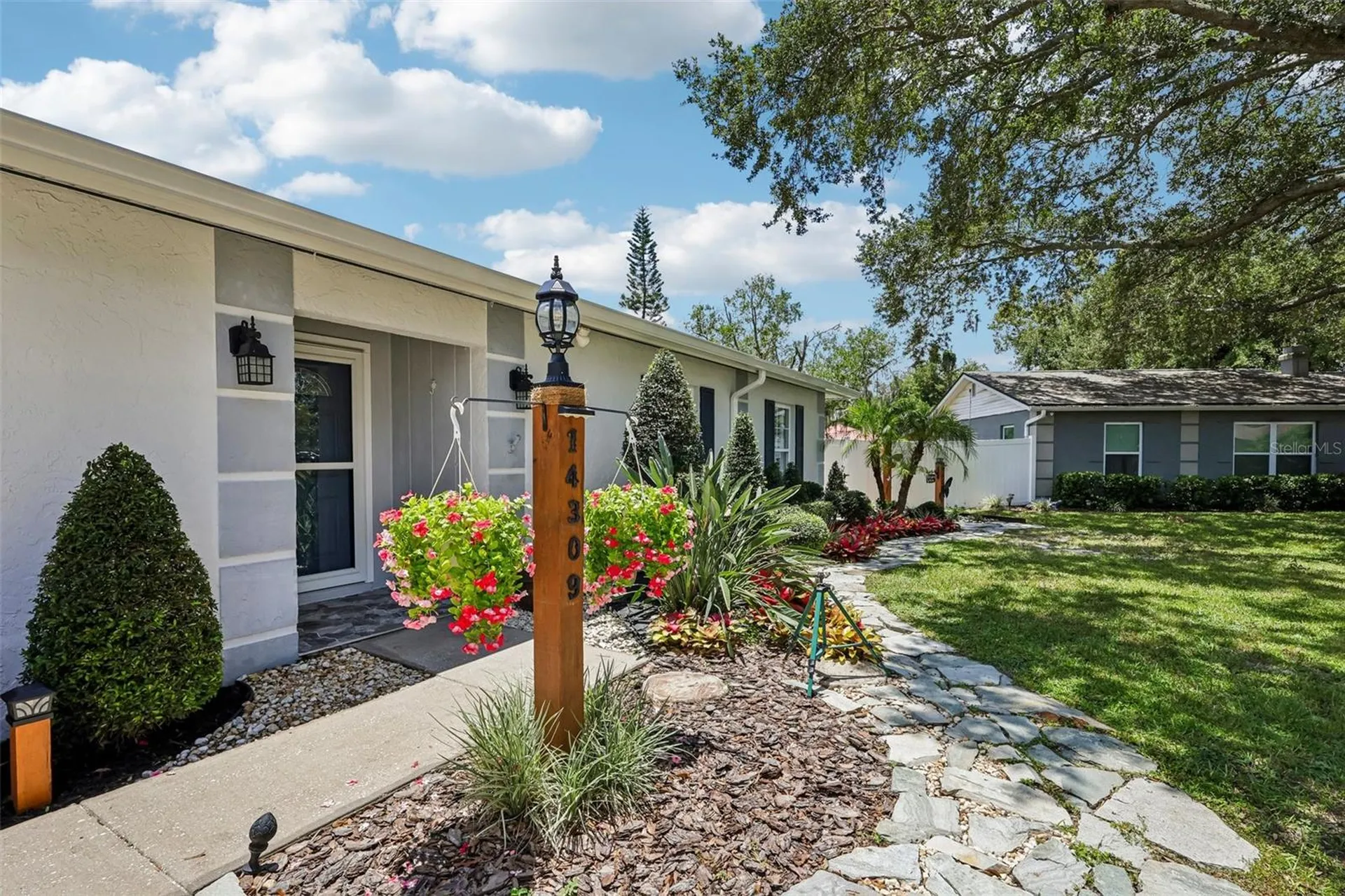 14309 Brentwood Drive Tampa FL 33618