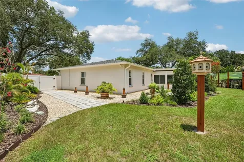 14309 Brentwood Drive Tampa FL 33618