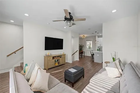 1527 N Morgan Street Tampa FL 33602