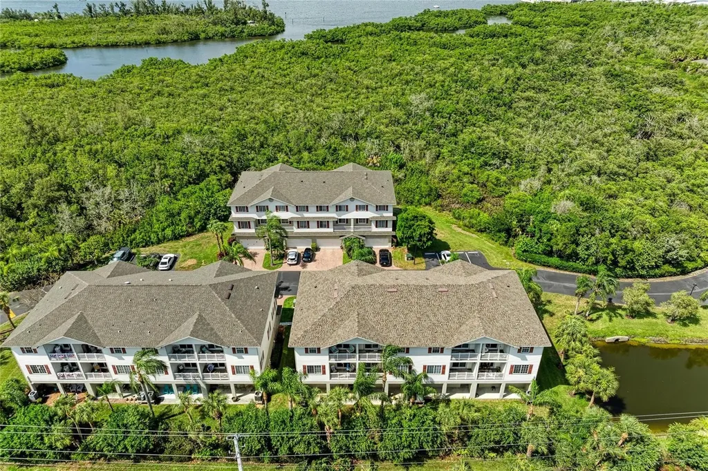 3607 10th Lane W Palmetto FL 34221