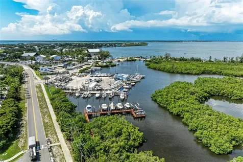 3607 10th Lane W Palmetto FL 34221