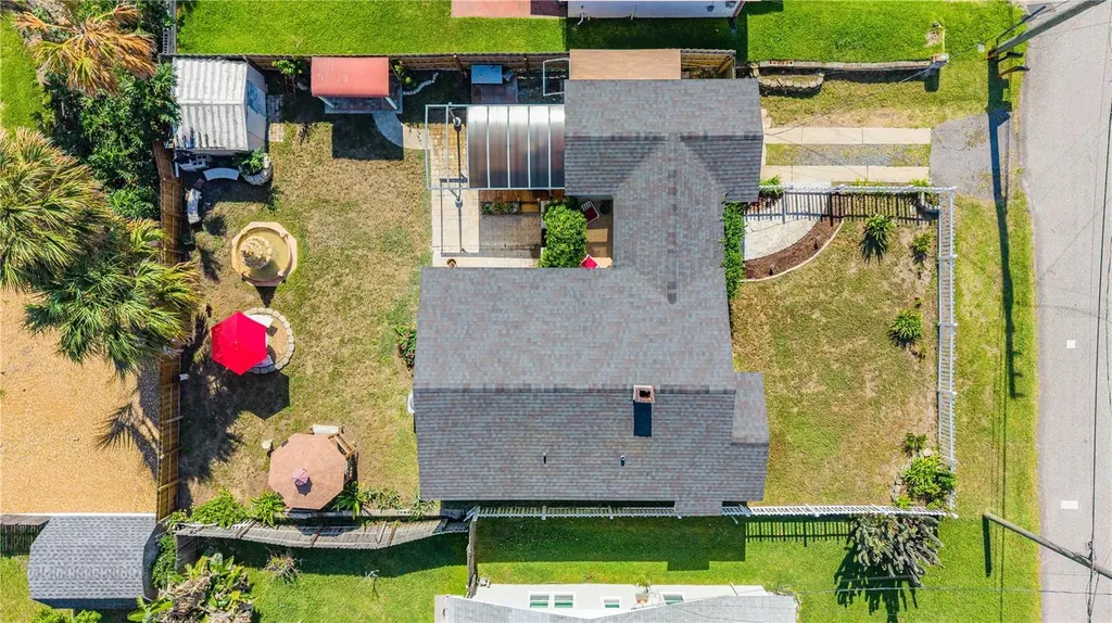129 Rosalyn Avenue Daytona Beach FL 32118