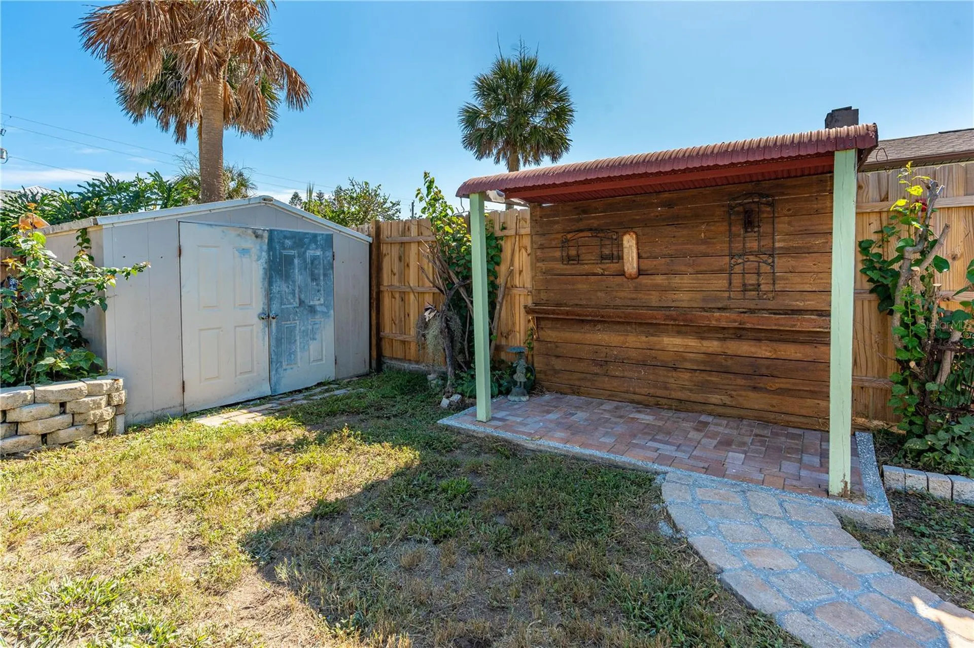 129 Rosalyn Avenue Daytona Beach FL 32118
