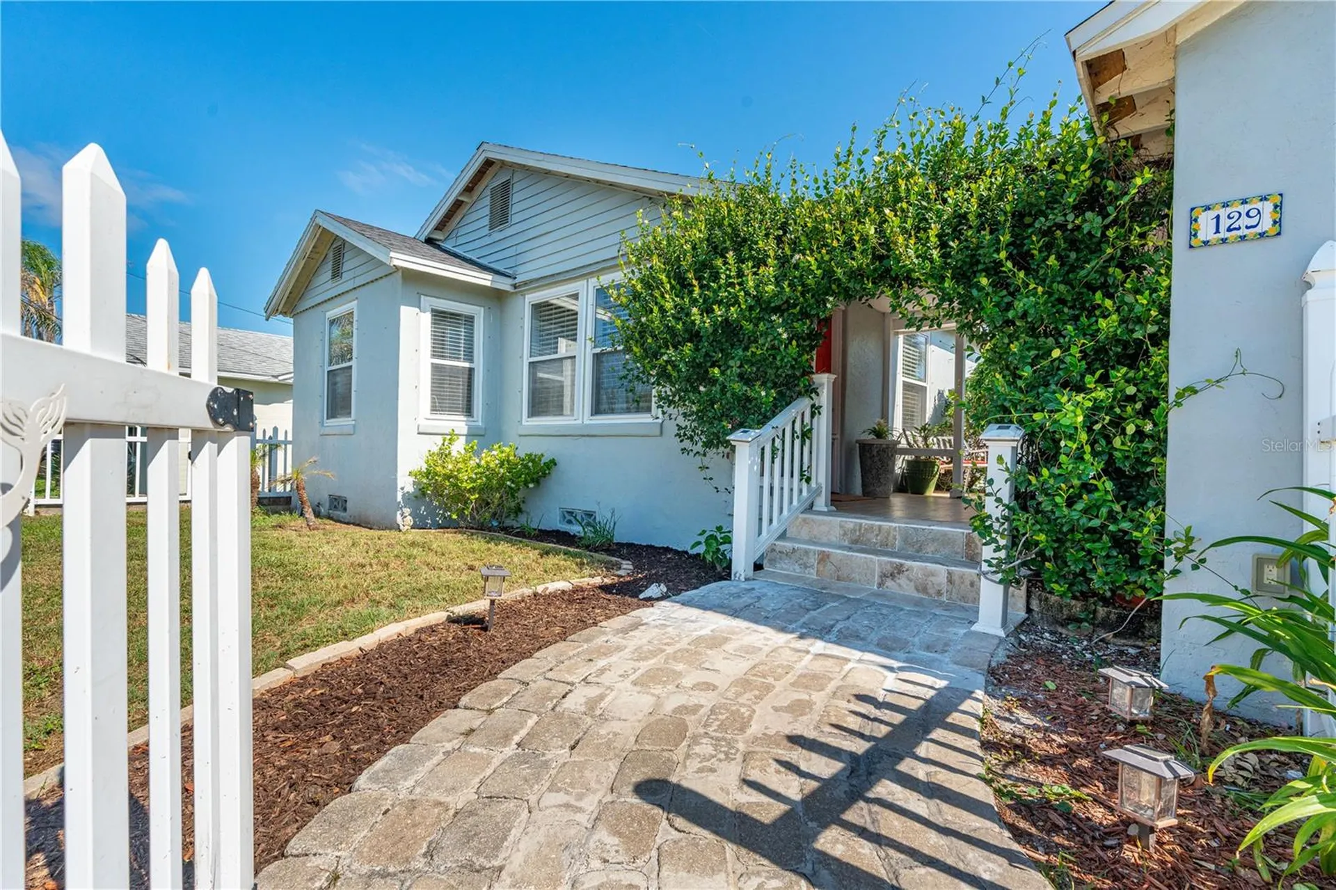 129 Rosalyn Avenue Daytona Beach FL 32118