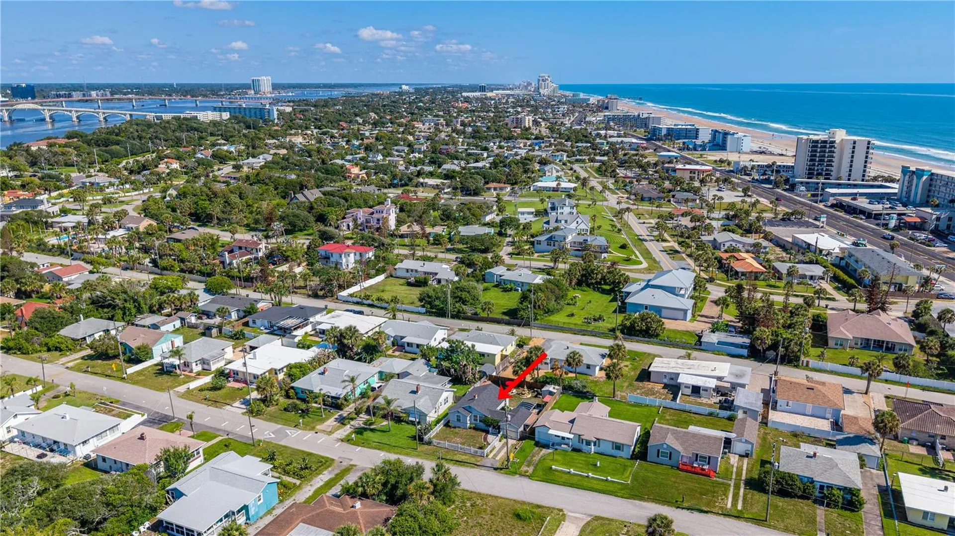 129 Rosalyn Avenue Daytona Beach FL 32118