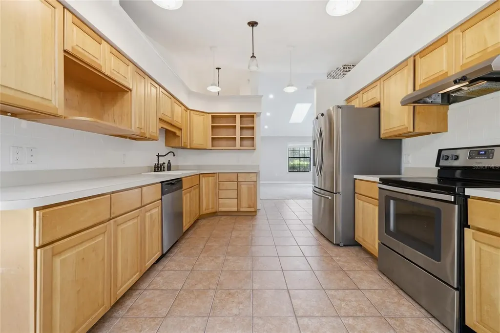 22929 E County Road 1474 Hawthorne FL 32640