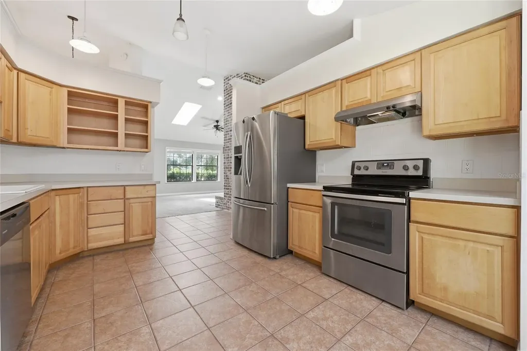22929 E County Road 1474 Hawthorne FL 32640