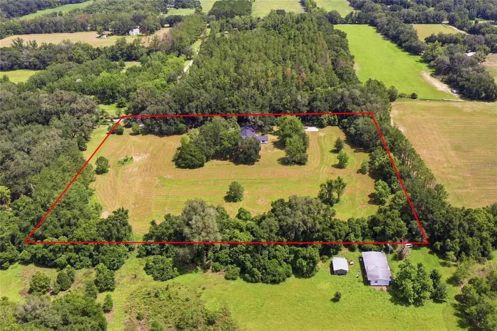 22929 E County Road 1474 Hawthorne FL 32640