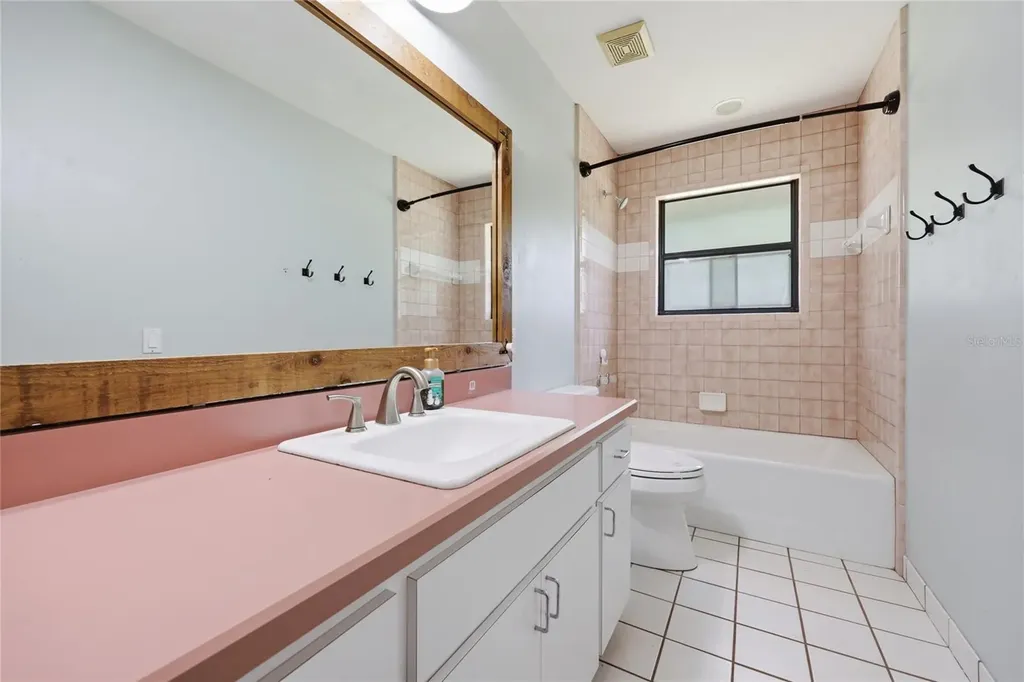 22929 E County Road 1474 Hawthorne FL 32640