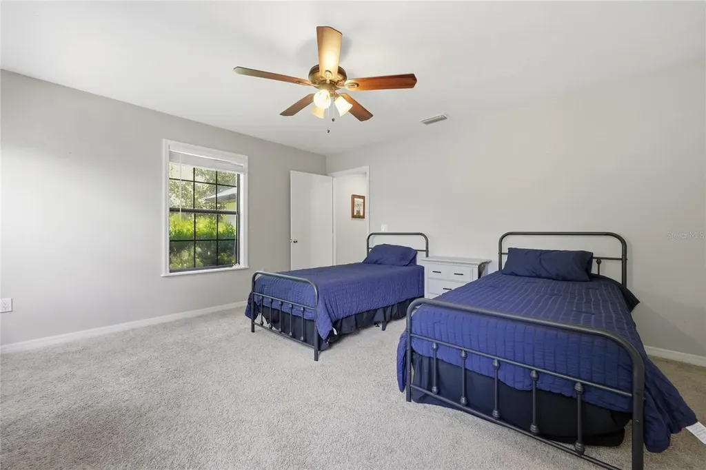 22929 E County Road 1474 Hawthorne FL 32640